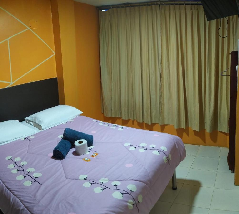 Hostal Bryana Inn Banos Bagian luar foto